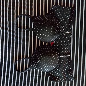 Torrid 44B longline polka dot bra